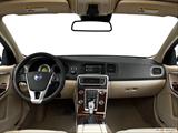  Dashboard, center console, gear shifter view photo